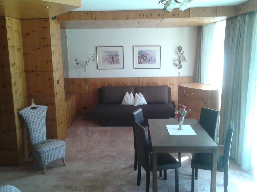 Ski & Golf Apartment ツェル アム ゼー 部屋 写真